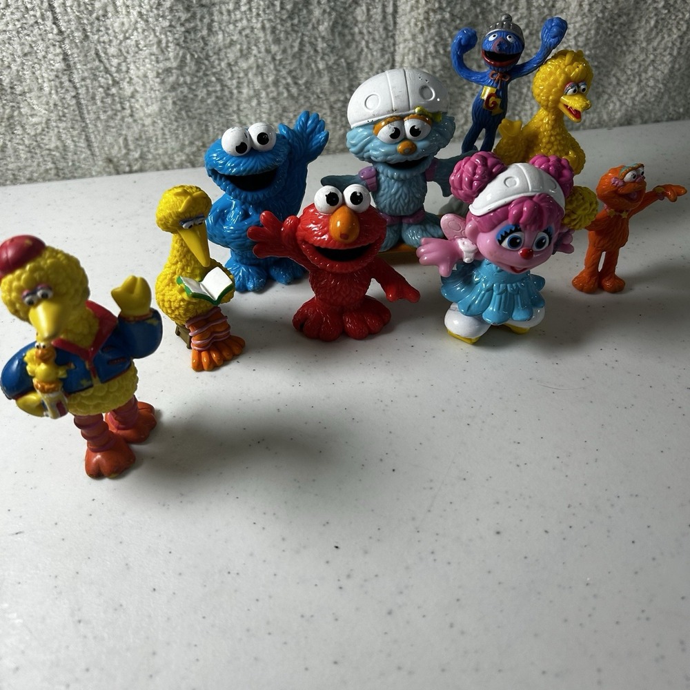 Sesame Street PVC Figures‎ Lot Of 9 New/Vintage/ Elmo, Big Bird